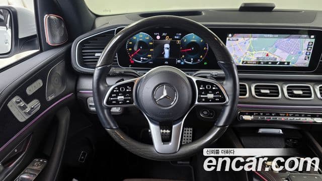 Mercedes-Benz GLS-Class 2023 — ფოტო 13/20