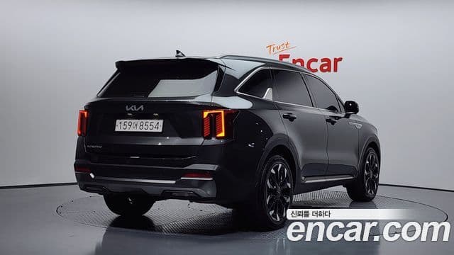 Kia Sorento 2023 — Şəkil 2/20