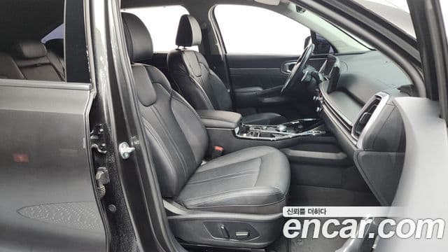 Kia Sorento 2023 — Şəkil 11/20