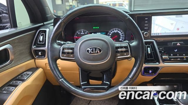 Kia Sorento 2020 — Фото 14/20