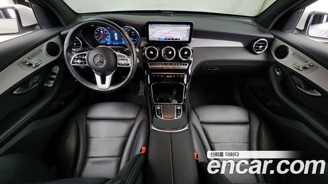 Mercedes-Benz GLC-Class 2021 — Photo 17/20