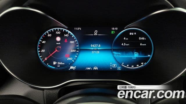 Mercedes-Benz GLC-Class 2021 — Photo 18/20