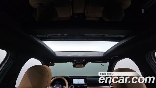Kia Sorento 2021 — ფოტო 18/20
