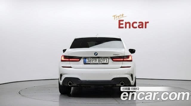 BMW 3 Series 2021 — ფოტო 20/20