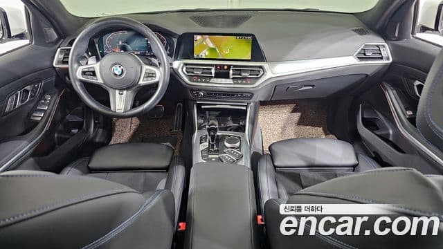 BMW 3 Series 2021 — ფოტო 19/20