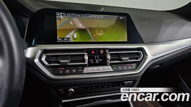 BMW 3 Series 2021 — ფოტო 7/20