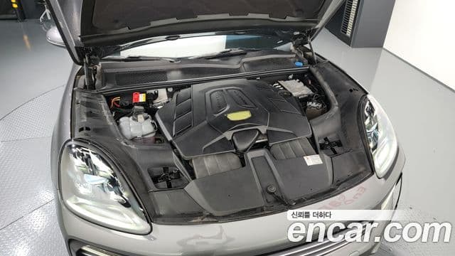 Porsche Cayenne 2019 — Şəkil 6/20
