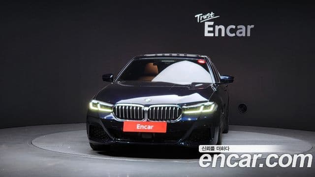 BMW 5 Series 2023 — Şəkil 3/20