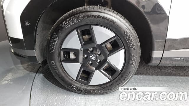 Hyundai Santa Fe 2023 — Şəkil 5/20