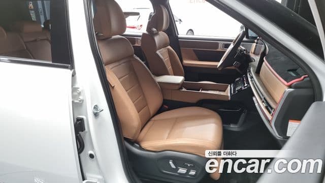 Hyundai Santa Fe 2023 — Şəkil 10/20