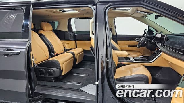 Kia Carnival 2021 — Şəkil 11/20