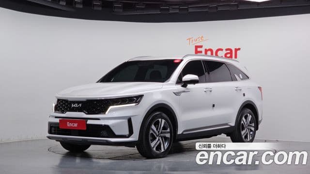 Kia Sorento 2021 — Фото 1/20