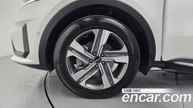 Kia Sorento 2021 — Фото 5/20