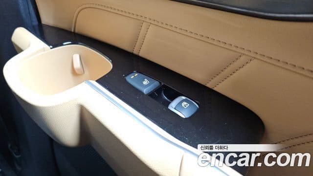 Kia Sorento 2021 — Фото 19/20