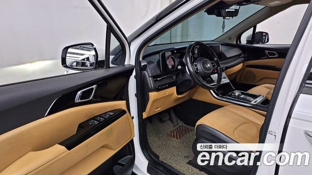 Kia Carnival 2020 — Şəkil 10/20