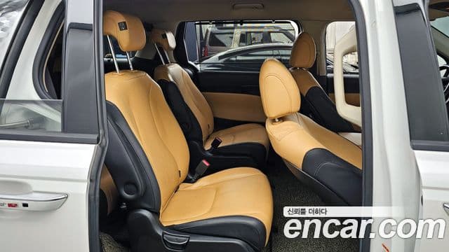 Kia Carnival 2020 — Şəkil 12/20