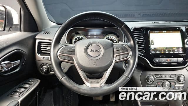Jeep Cherokee 2021 — Şəkil 13/20