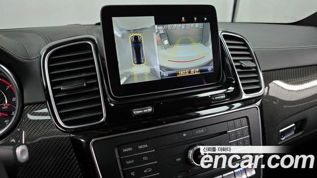 Mercedes-Benz GLE-Class 2019 — Şəkil 13/20