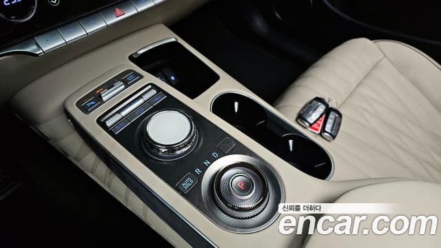 Genesis GV70 2024 — Şəkil 9/20