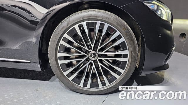 Mercedes-Benz S-Class 2023 — Фото 5/20
