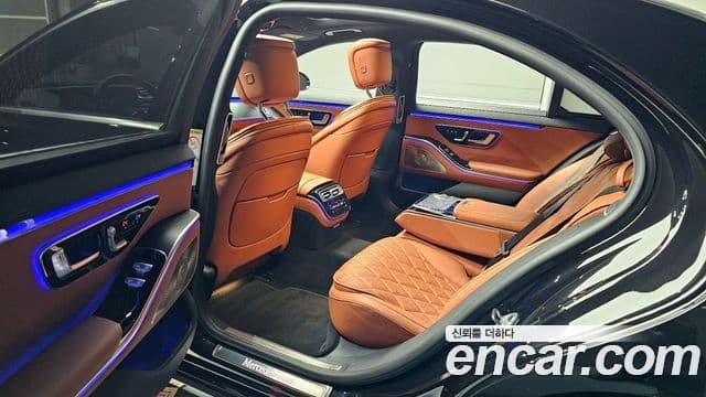 Mercedes-Benz S-Class 2023 — Фото 11/20