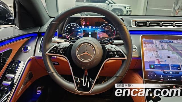 Mercedes-Benz S-Class 2023 — Фото 13/20