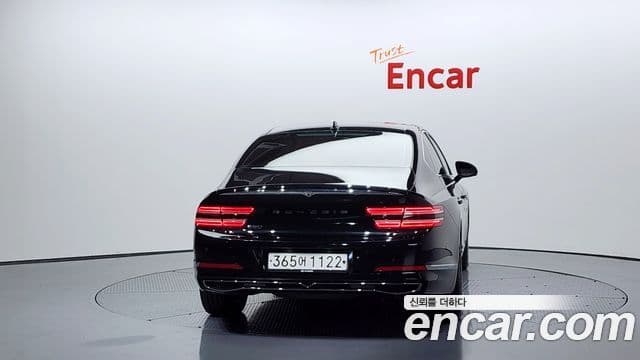 Genesis Electrified G80 2020 — ფოტო 4/20