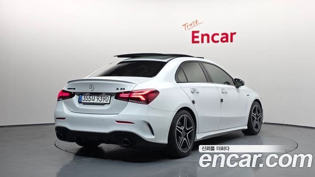 Mercedes-Benz A-Class 2022 — ფოტო 2/20