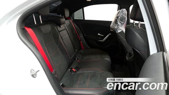 Mercedes-Benz A-Class 2022 — ფოტო 12/20