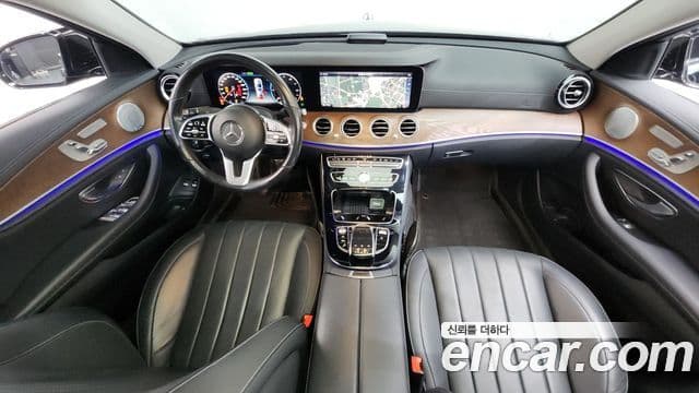 Mercedes-Benz E-Class 2019 — Şəkil 7/20