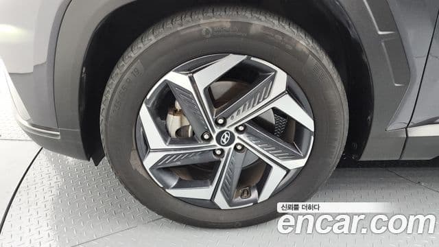 Hyundai The New Tucson 2021 — ფოტო 5/20