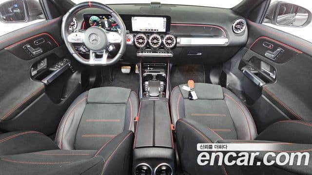 Mercedes-Benz GLB-Class 2022 — ფოტო 7/20