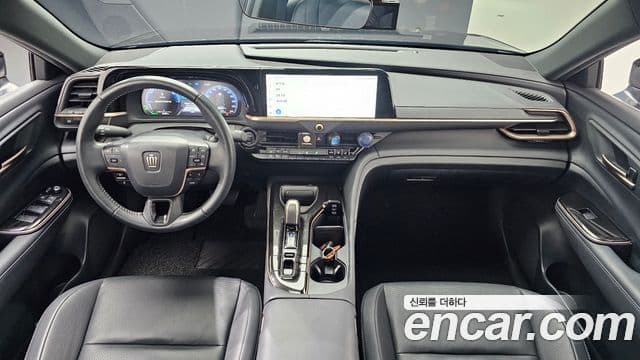 Toyota Crown Crossover 2024 — ფოტო 7/20