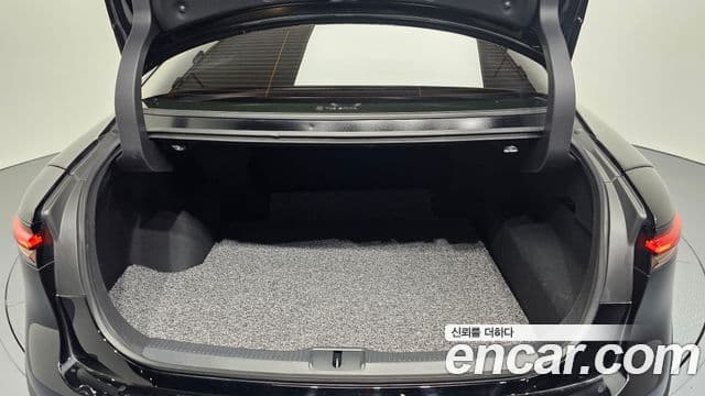 Toyota Crown Crossover 2024 — ფოტო 20/20