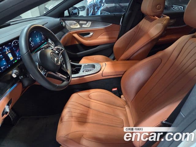 Mercedes-Benz CLS-Class 2022 — фото 15 из 20