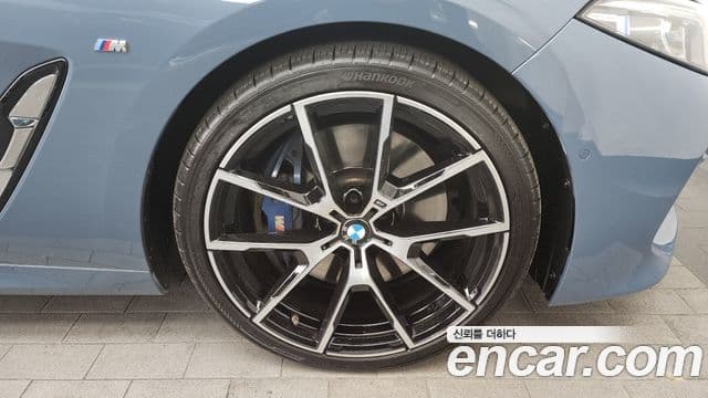 BMW 8 Series 2019 — Şəkil 15/20