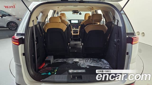 Kia Carnival 2022 — Фото 20/20