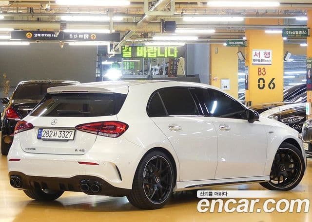Mercedes-Benz A-Class 2023 — Şəkil 1/20