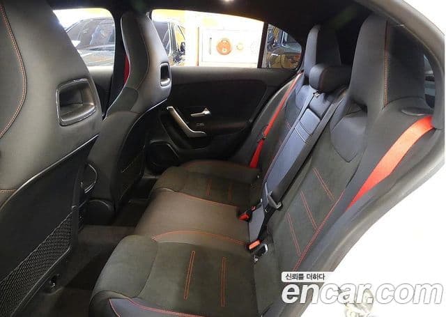Mercedes-Benz A-Class 2023 — Şəkil 18/20