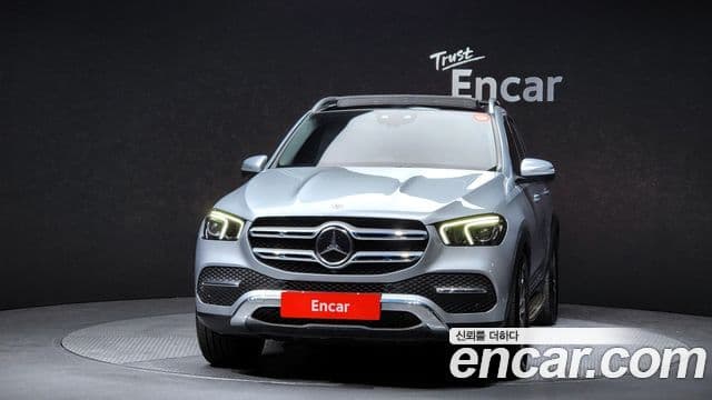 Mercedes-Benz GLE-Class 2022 — Şəkil 2/19