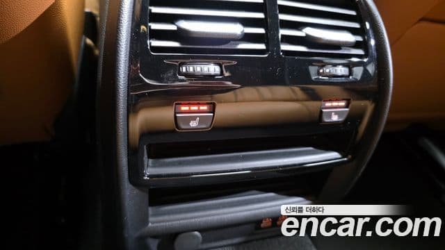 BMW 5 Series 2023 — Фото 18/20