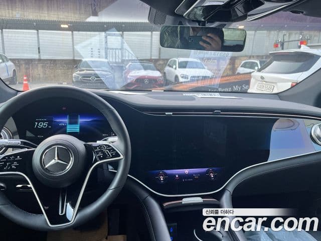Mercedes-Benz EQS SUV 2025 — ფოტო 6/10