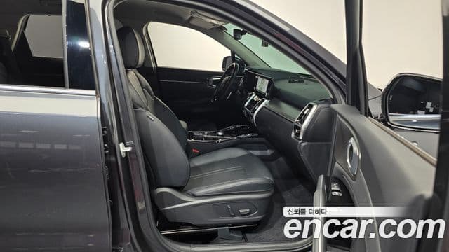 Kia Sorento 2021 — ფოტო 11/20