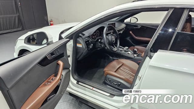 Audi A5 2019 — Şəkil 11/20