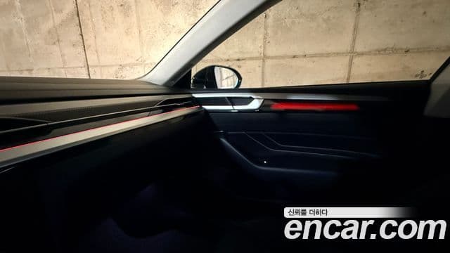 Volkswagen Arteon 2022 — ფოტო 15/18