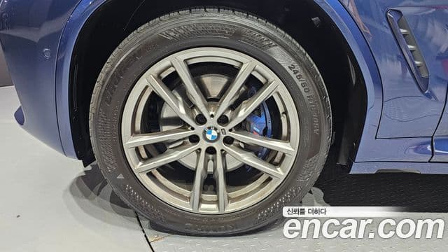 BMW X3 2021 — Şəkil 13/20