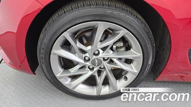Genesis G70 2022 — ფოტო 5/20