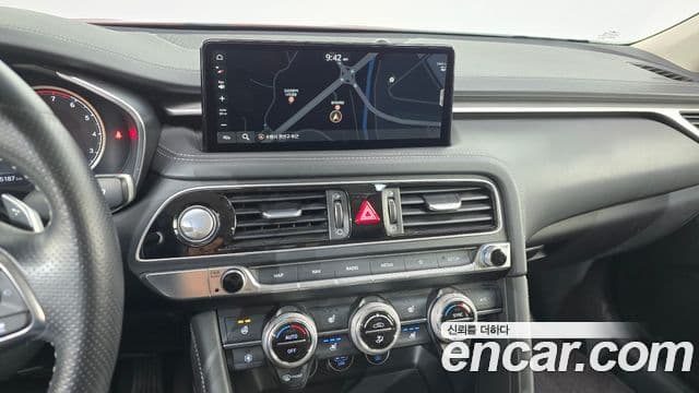 Genesis G70 2022 — ფოტო 14/20