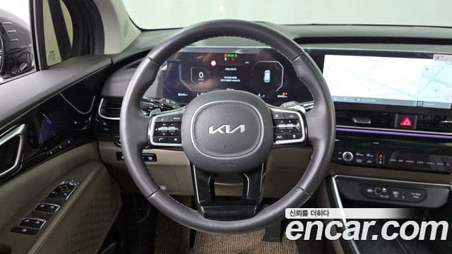 Kia Carnival 2023 — Şəkil 13/20