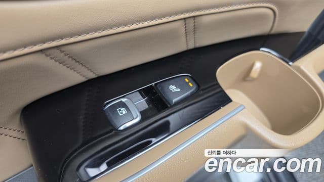 Kia Sorento 2024 — Şəkil 18/20